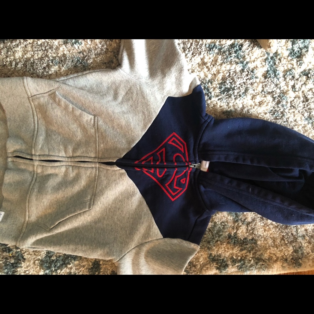 Superman hoodie size 5
